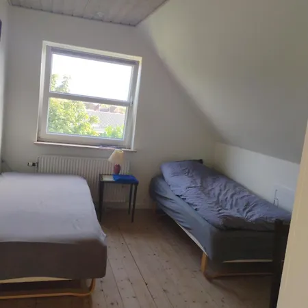 Rodkaelkevej's * Hurup